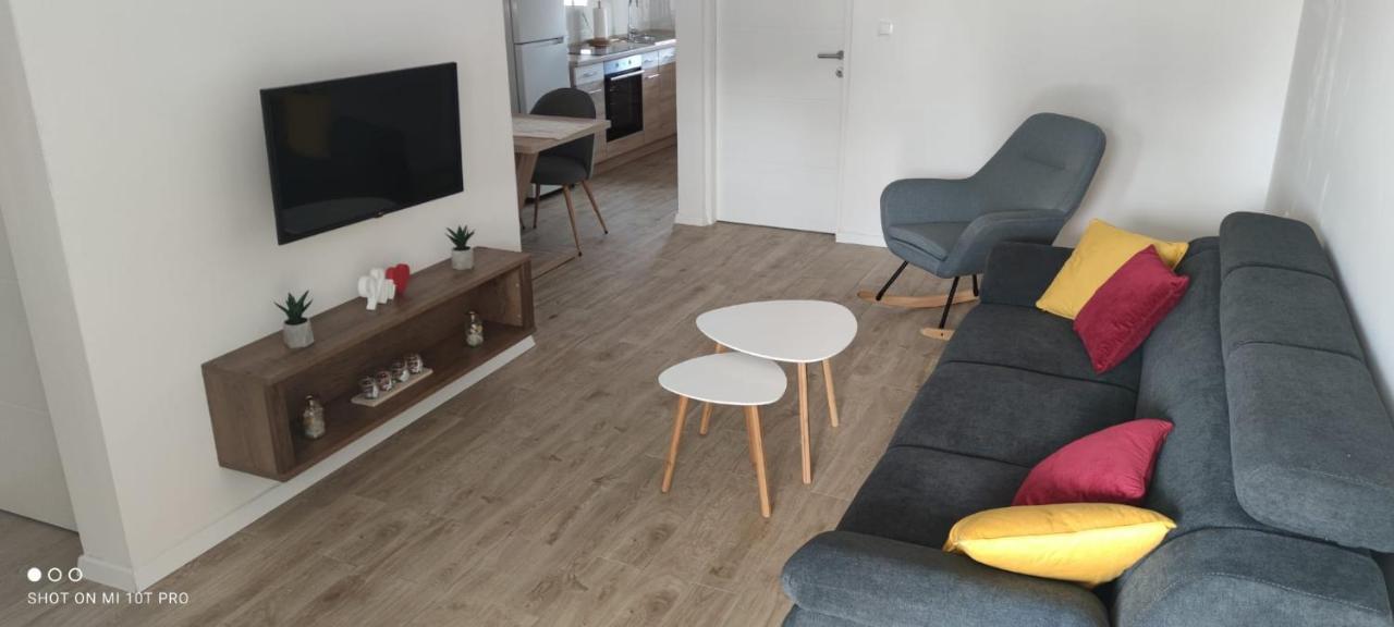Apartments Alen Vir Ngoại thất bức ảnh